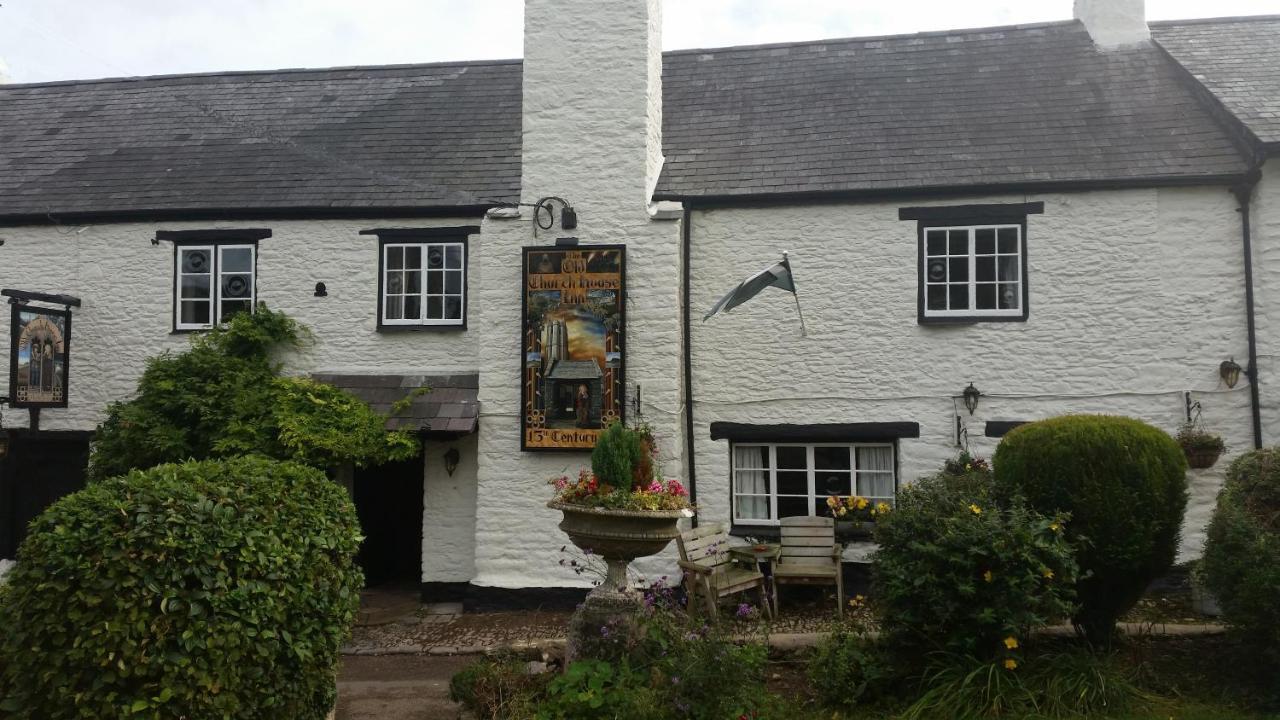 Old Church House Inn 牛顿阿伯特 外观 照片